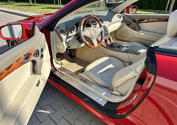 Mercedes-Benz SL cena 131000 przebieg: 168000, rok produkcji 2011 z Łomianki małe 137